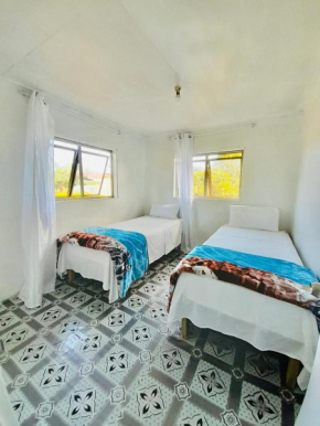 Airport Cottage - Private Twin Room